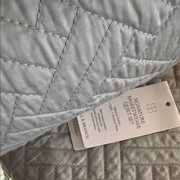 Boll & branch shore Signature Basketweave Quilt Settwin